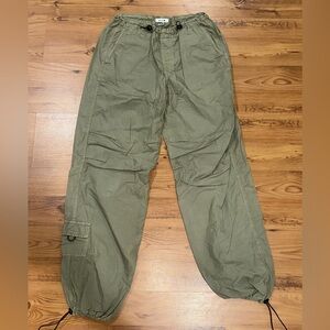 Women’s Garage Cargo Pants Size XS